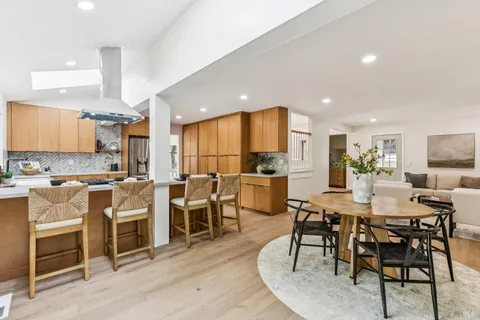 $1,599,000 | 113 Greenridge Court, Petaluma, CA 94952
