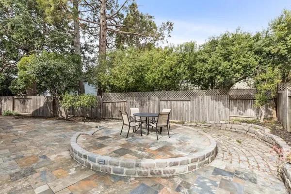 $1,599,000 | 113 Greenridge Court, Petaluma, CA 94952
