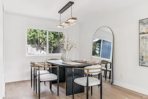 $1,599,000 | 113 Greenridge Court, Petaluma, CA 94952