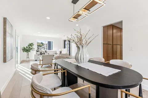 $1,599,000 | 113 Greenridge Court, Petaluma, CA 94952