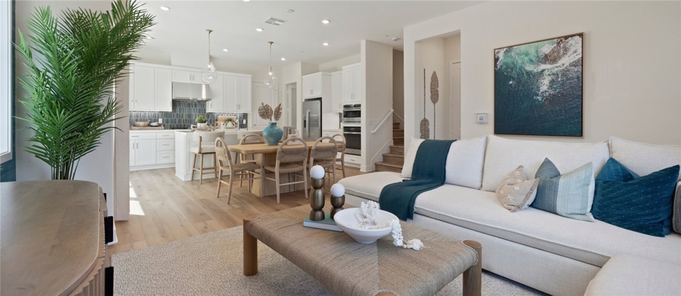 293 Shoveler Irvine, CA 92618 - Photo 7 of 34 Photos shown are of model only- not actual homesite.