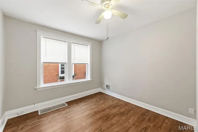 $1,350 | 4162 Shenandoah Avenue, Unit 2W, St. Louis, MO 63110