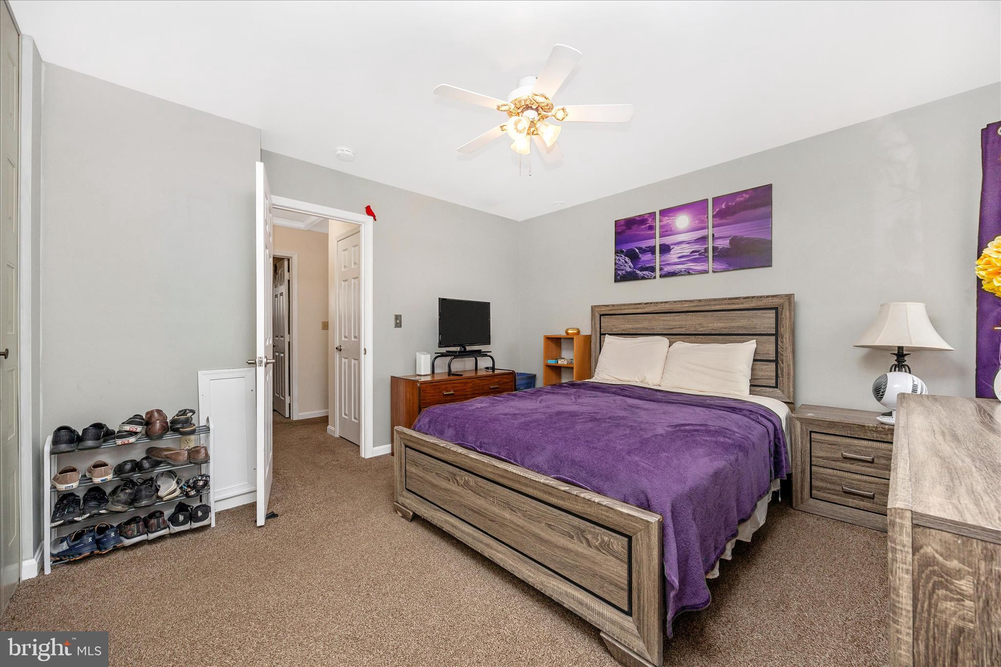 23 East F Street Brunswick, MD 21716 - Photo 20 of 67 Primary Bedroom