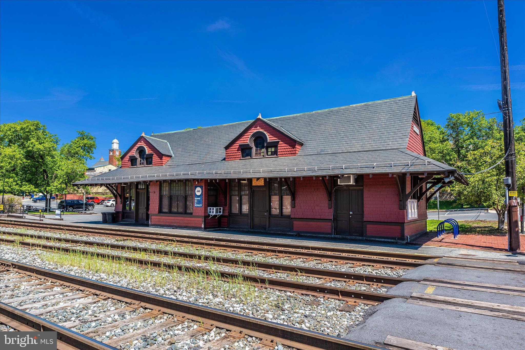 23 East F Street Brunswick, MD 21716 - Photo 51 of 67 MARC Train