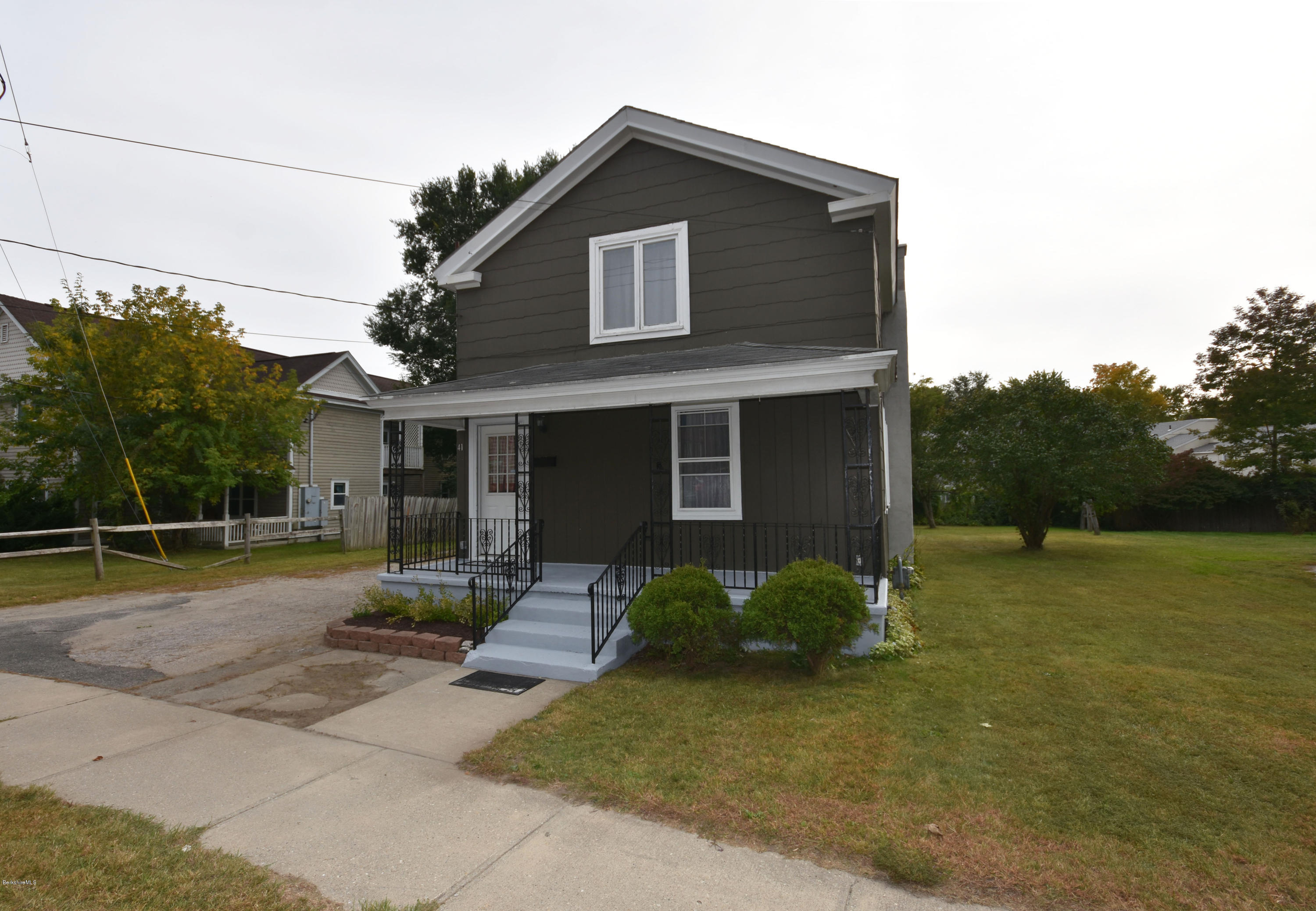 41 Pecks Road Pittsfield, MA 01201 - Photo 2 of 47 Exterior