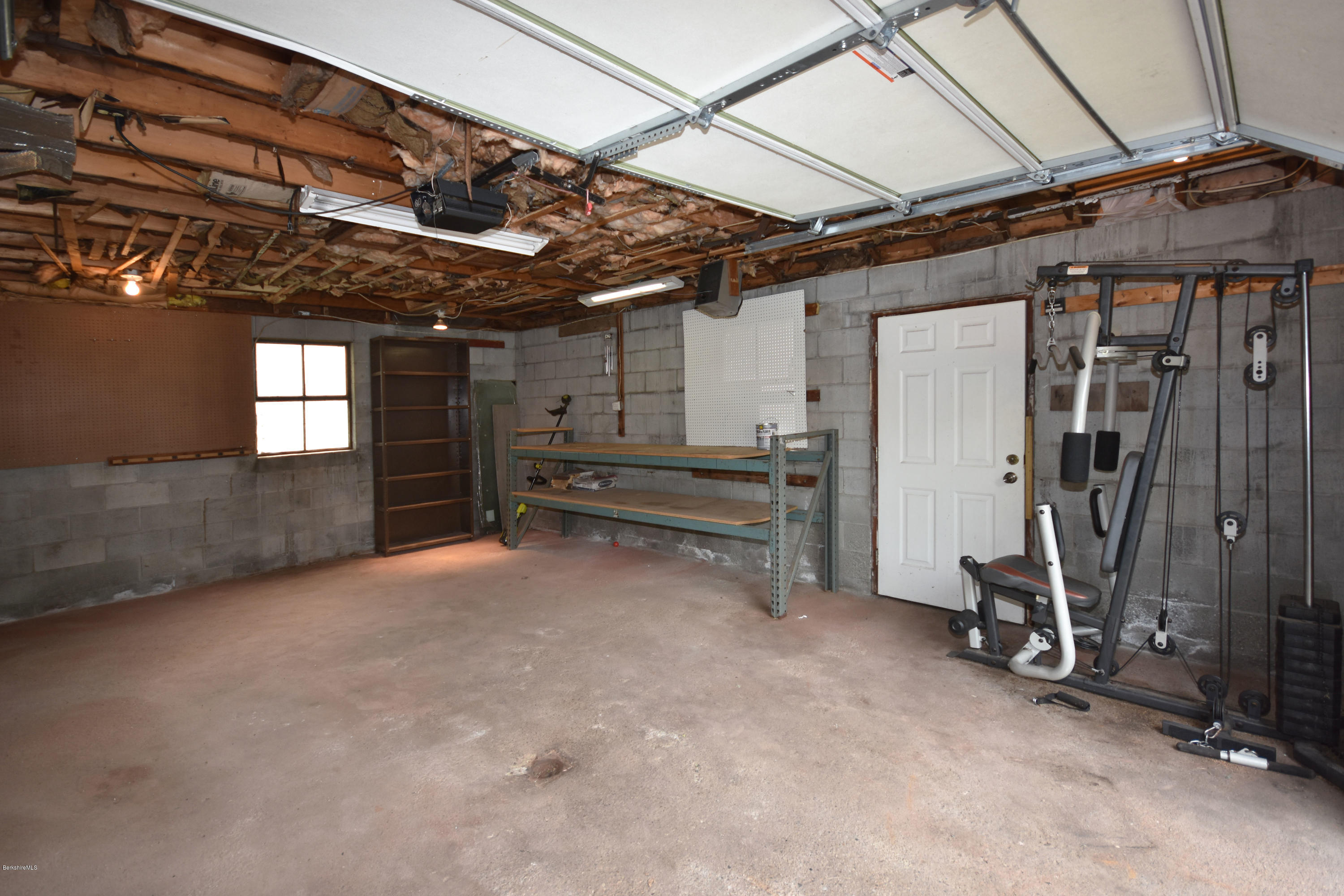 41 Pecks Road Pittsfield, MA 01201 - Photo 46 of 47 Garage