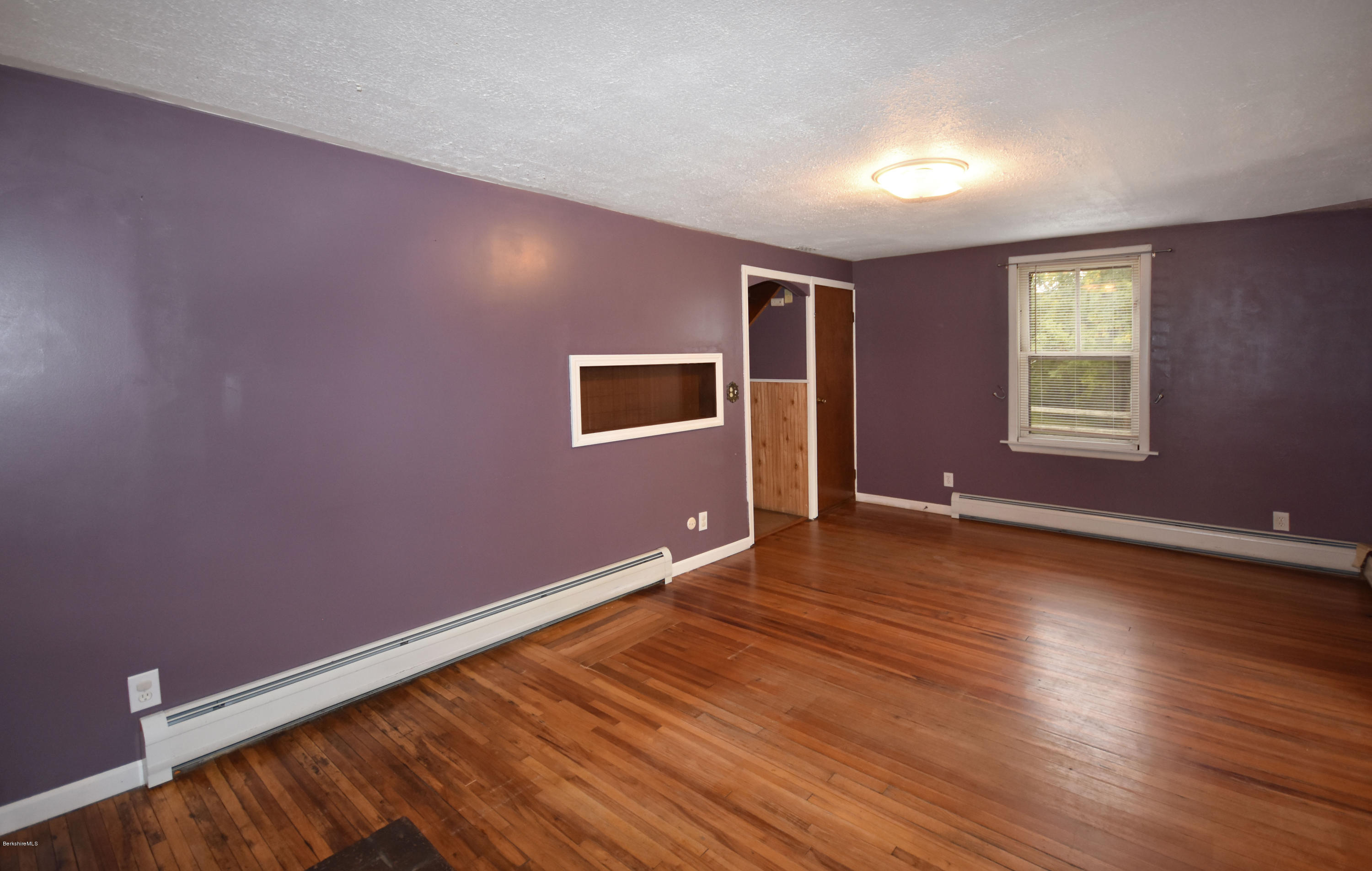 41 Pecks Road Pittsfield, MA 01201 - Photo 10 of 47 Living/Dining