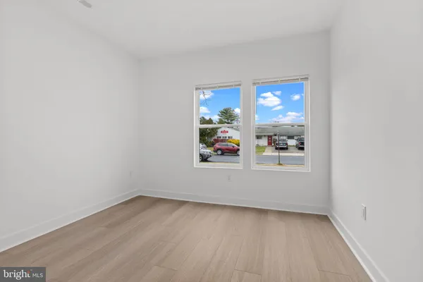$3,600 | 265 Holly Drive, Levittown, PA 19055
