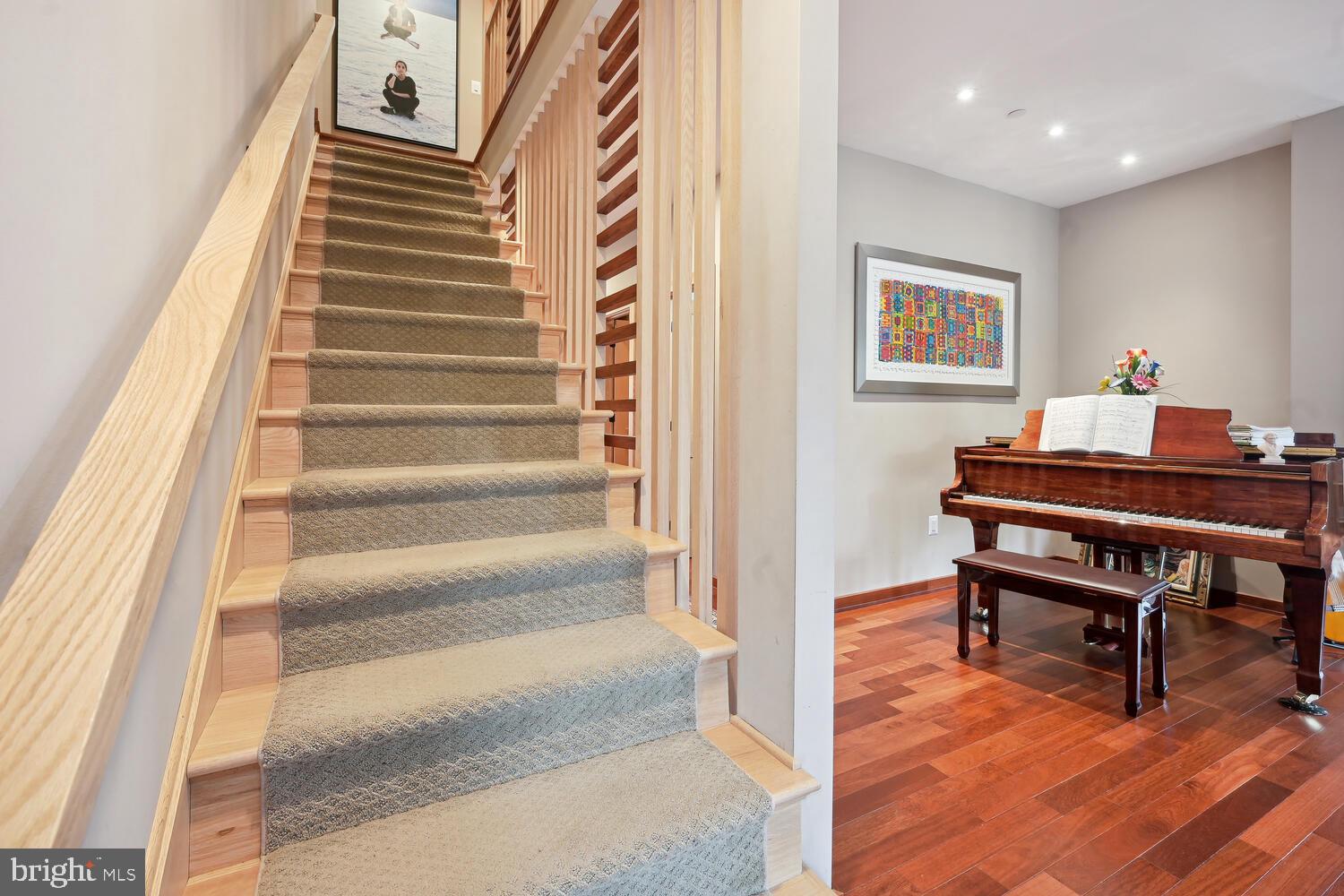 8101 Custer Road Bethesda, MD 20814 - Photo 31 of 77