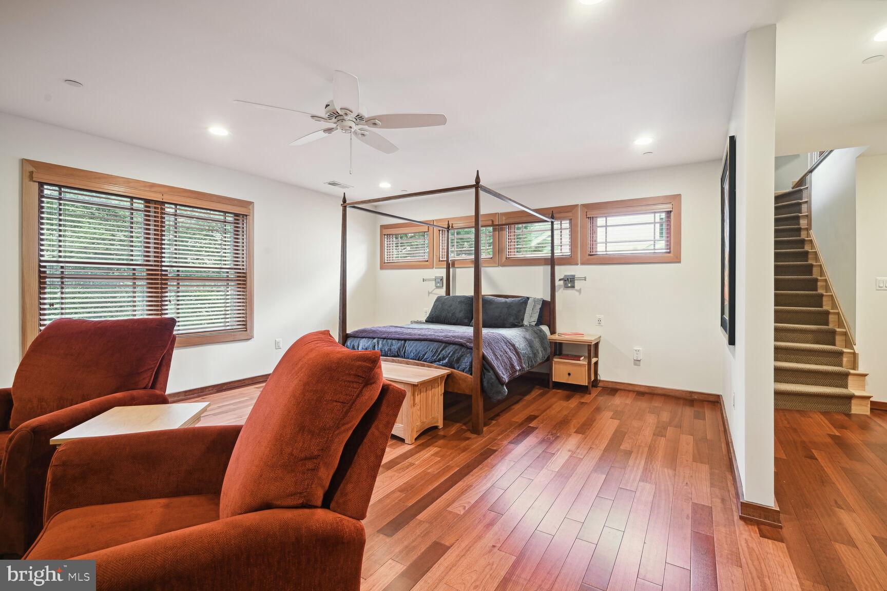 8101 Custer Road Bethesda, MD 20814 - Photo 33 of 77