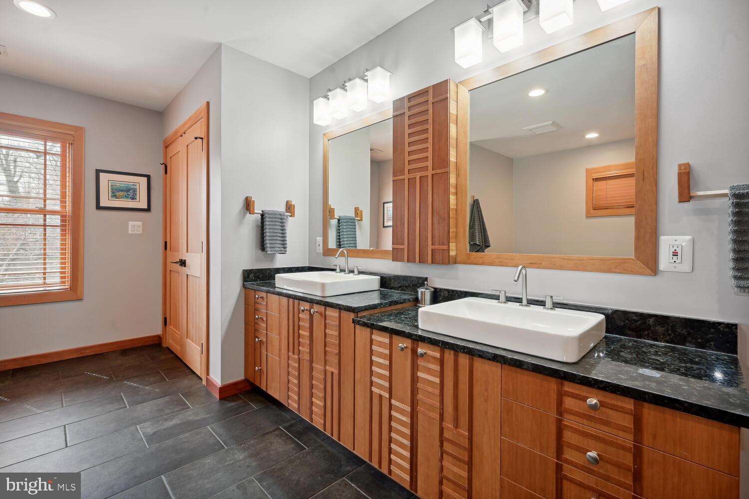 8101 Custer Road Bethesda, MD 20814 - Photo 36 of 77 Primary Bathroom