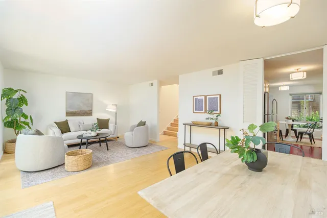 $699,000 | 29 Surrey Lane, San Rafael, CA 94903