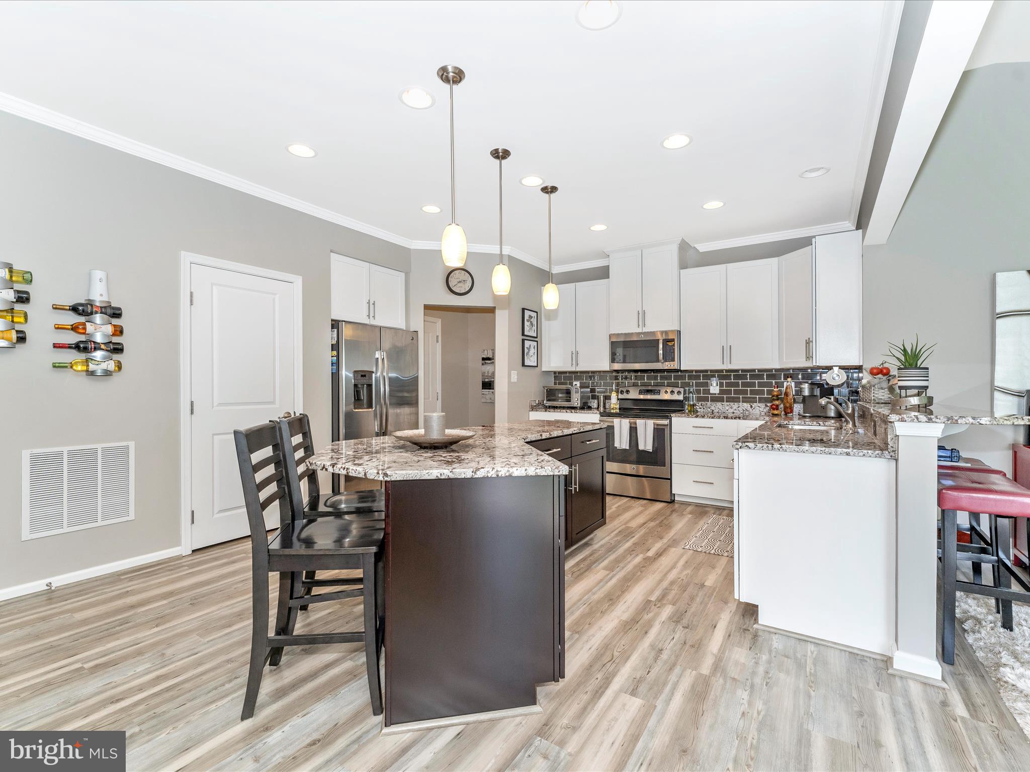 1229 Riparian Drive Falling Waters, WV 25419 - Photo 14 of 72 Kitchen