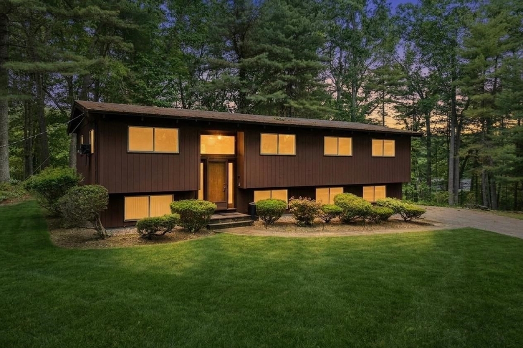 20 Hunt Road Sudbury, MA 01776 - Photo 3 of 41