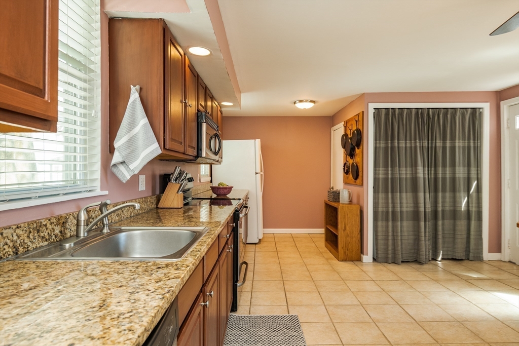 3 Pond Street Stoneham, MA 02180 - Photo 13 of 37