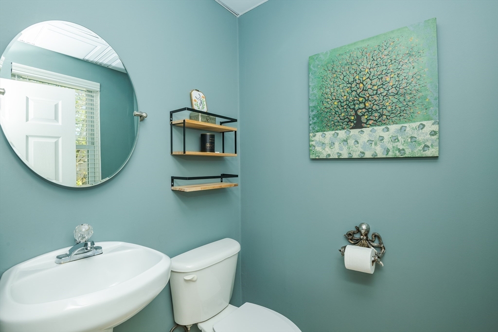 3 Pond Street Stoneham, MA 02180 - Photo 17 of 37