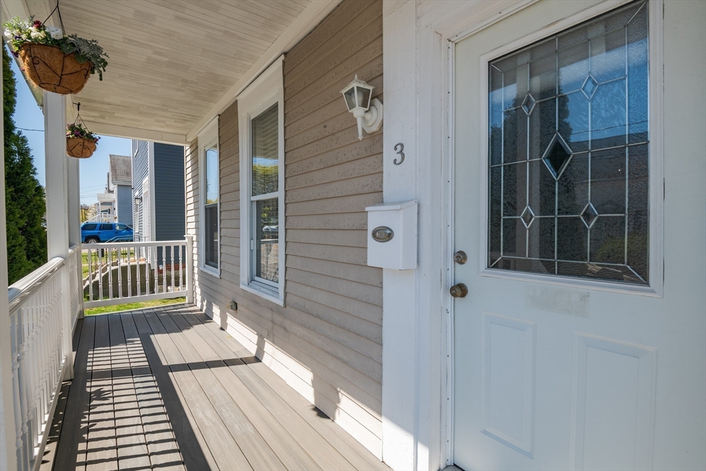 3 Pond Street Stoneham, MA 02180 - Photo 5 of 37