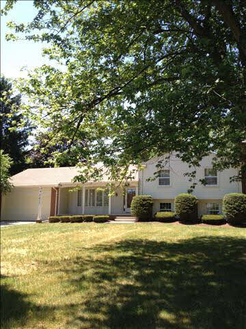 7817 Reinhardt Road Carleton, MI 48117 - Photo 2 of 18 20094497-1.JPG