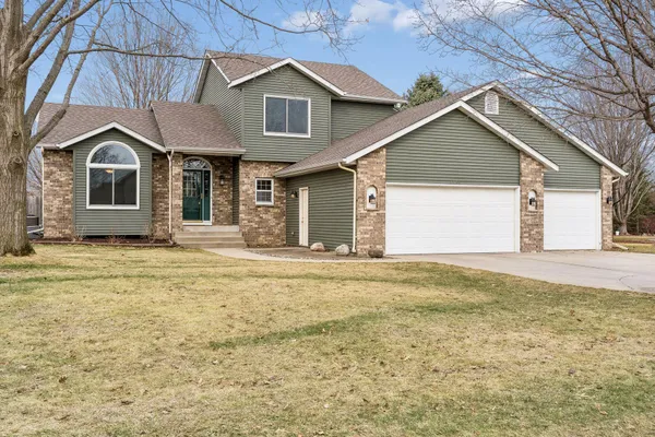 $499,000 | 2030 Sibley View Court, Northfield, MN 55057