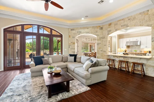$925,000 | 218 Courtnee's Way, Georgetown, TX 78626