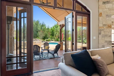 $925,000 | 218 Courtnee's Way, Georgetown, TX 78626