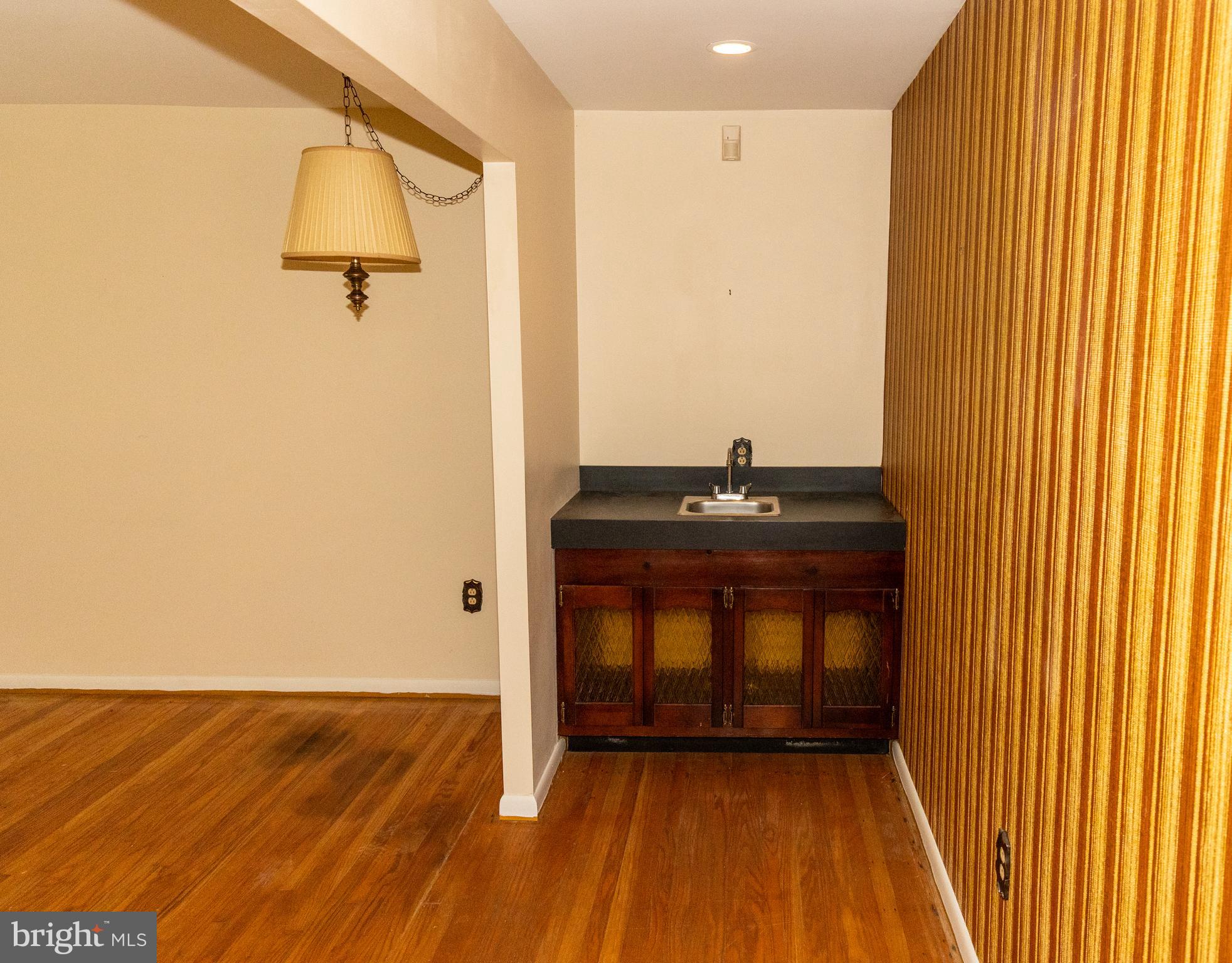1929 Hillendale Road Chadds Ford, PA 19317 - Photo 19 of 56 a room with a bench and a window