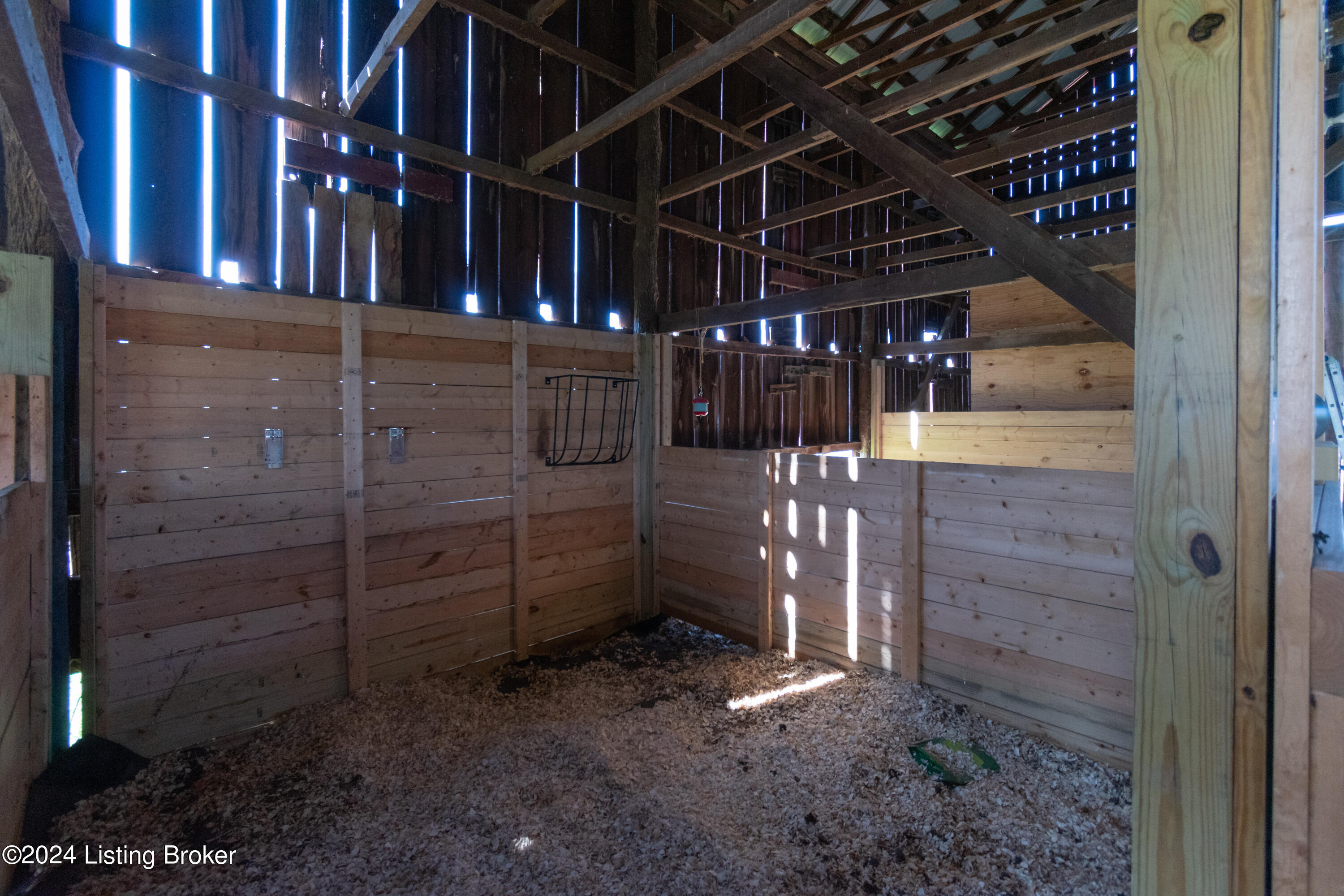 4115 South Property Road Eminence, KY 40019 - Photo 40 of 45 4115-S-Property-8