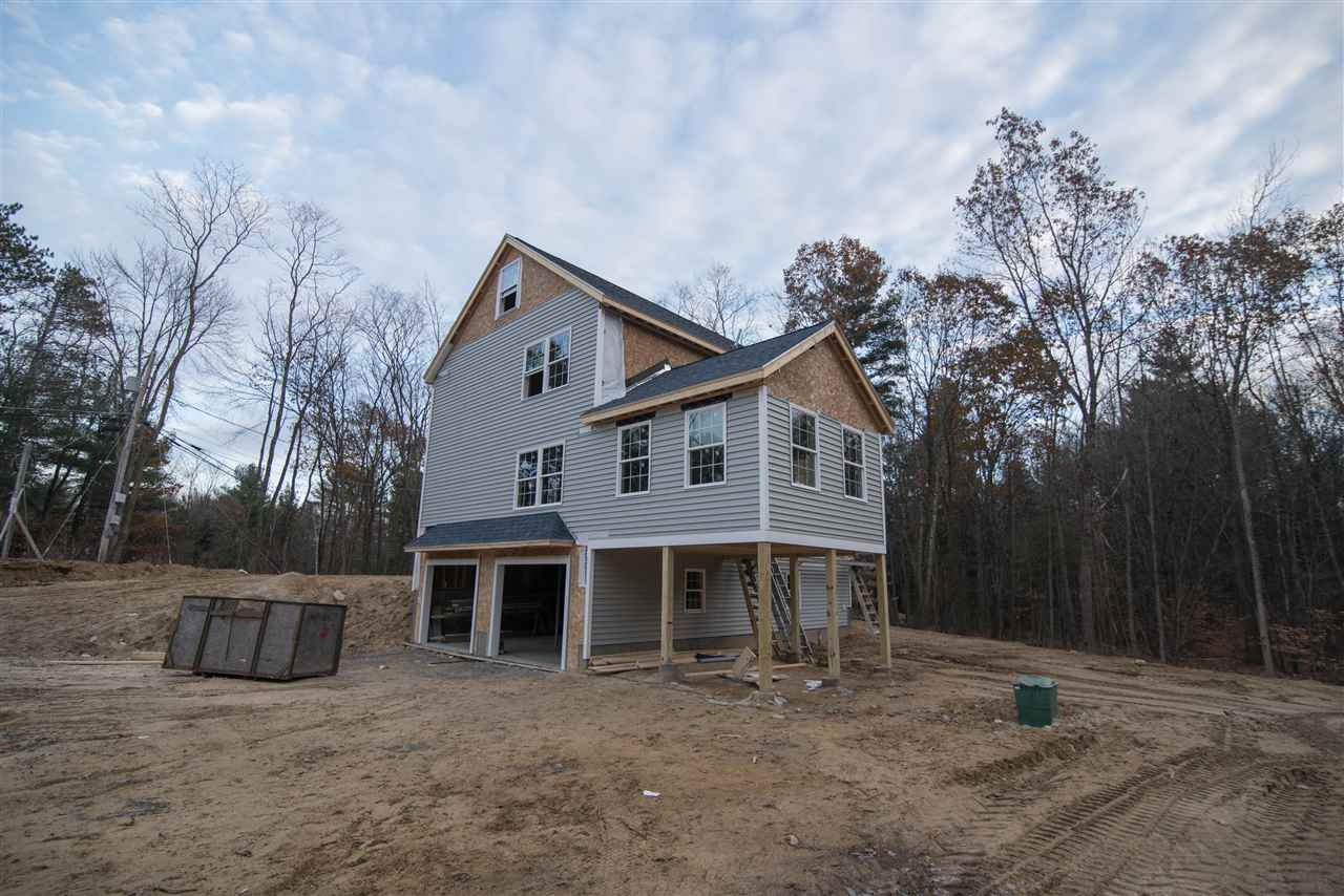 143 Hampstead Road Sandown, NH 03873 - Photo 3 of 8