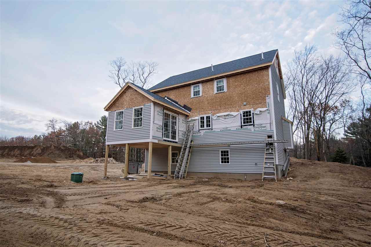 143 Hampstead Road Sandown, NH 03873 - Photo 4 of 8