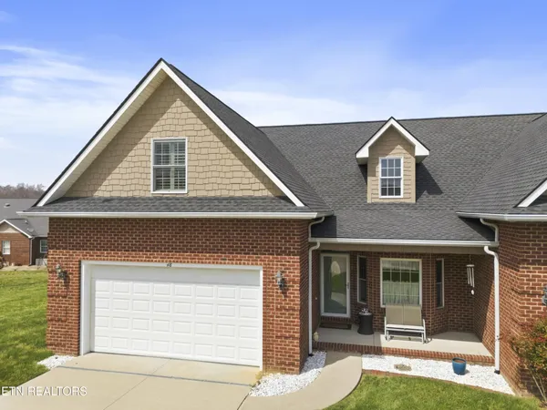 $339,650 | 48 Saddle Brook Lane, Crossville, TN 38571