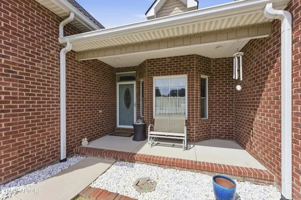 $339,650 | 48 Saddle Brook Lane, Crossville, TN 38571