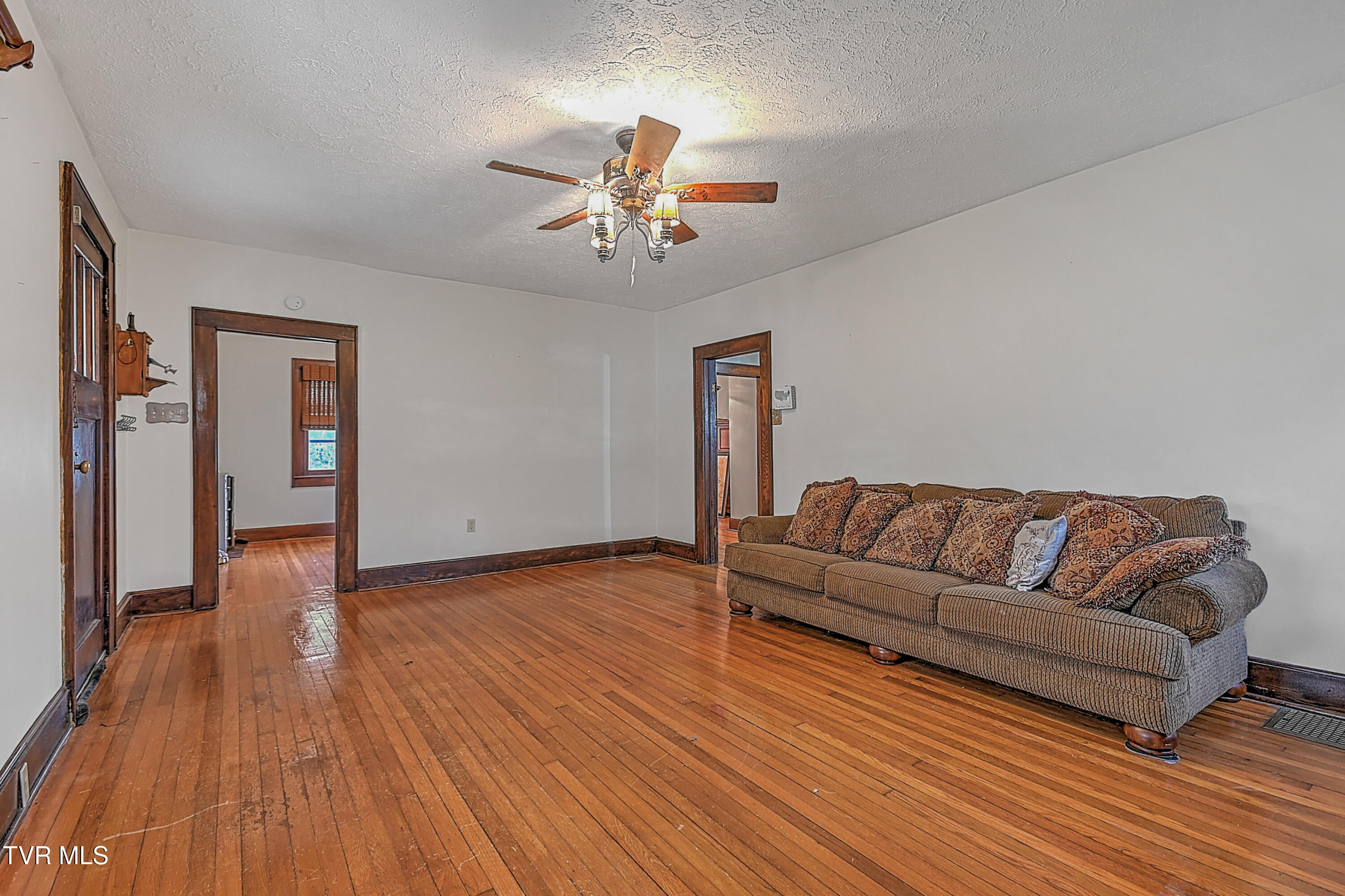 150 River Bluff Road Fort Blackmore, VA 24250 - Photo 15 of 53 150 River Bluff KB-23