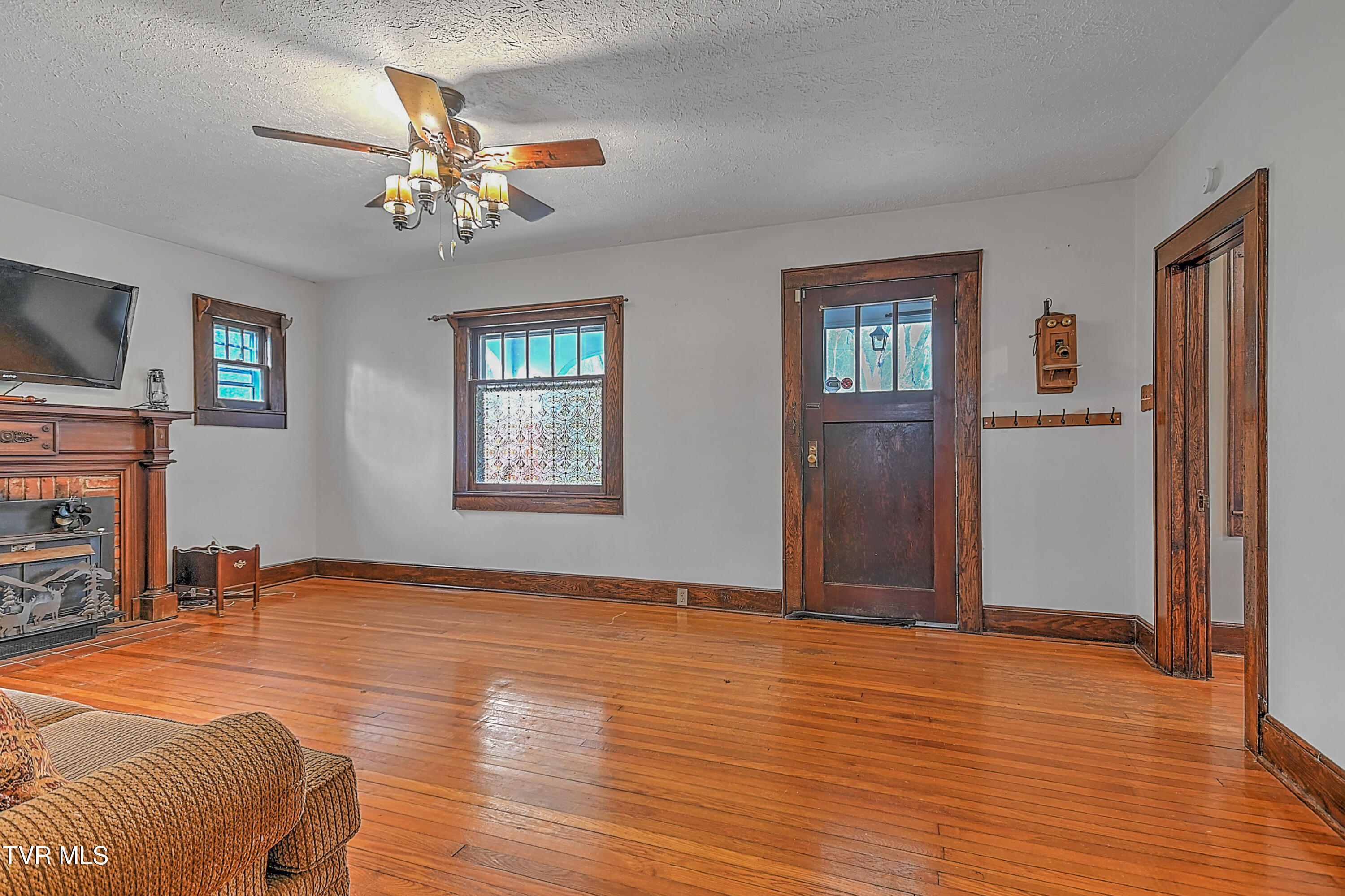 150 River Bluff Road Fort Blackmore, VA 24250 - Photo 17 of 53 150 River Bluff KB-21