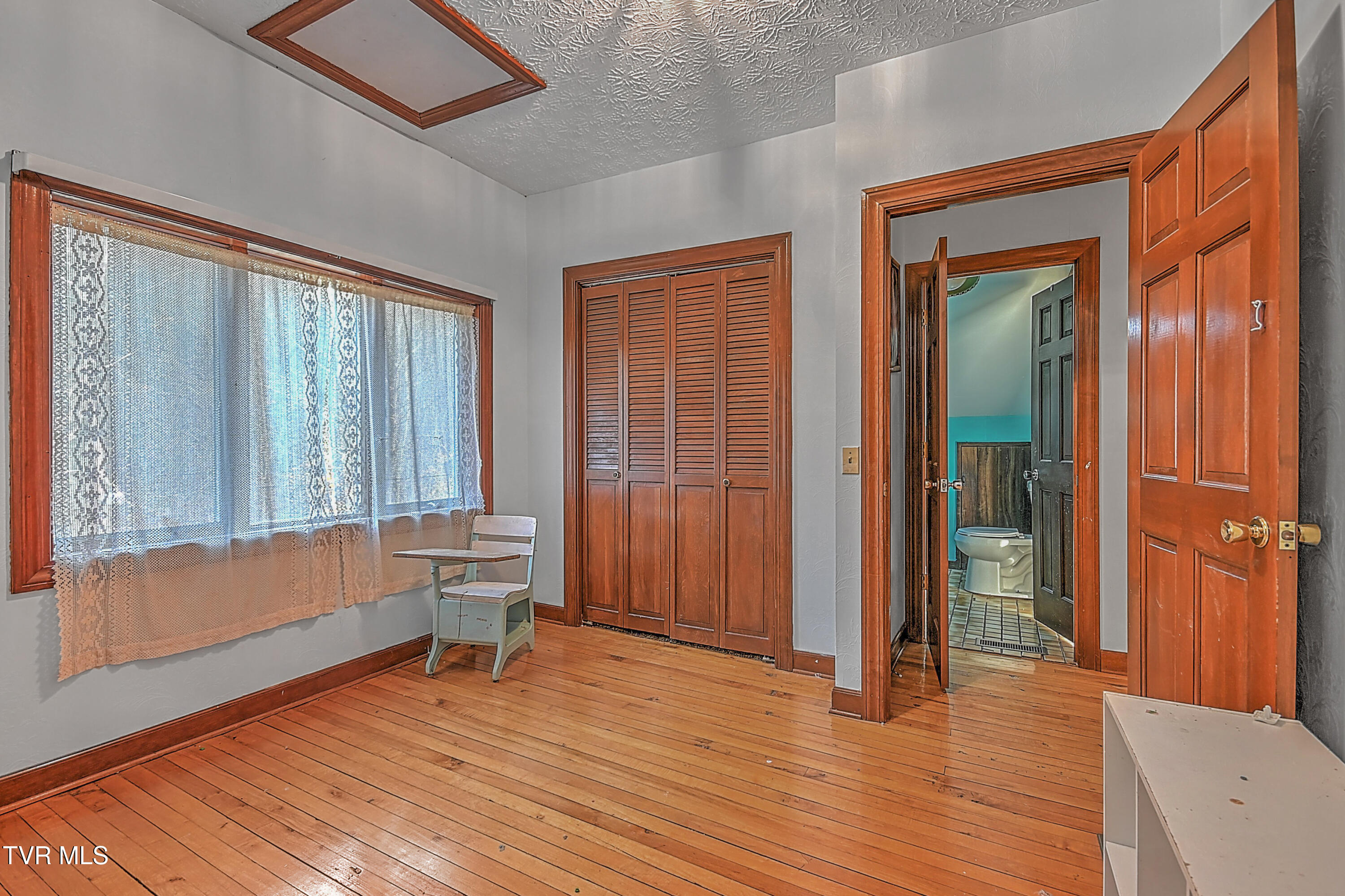 150 River Bluff Road Fort Blackmore, VA 24250 - Photo 33 of 53 150 River Bluff KB-74