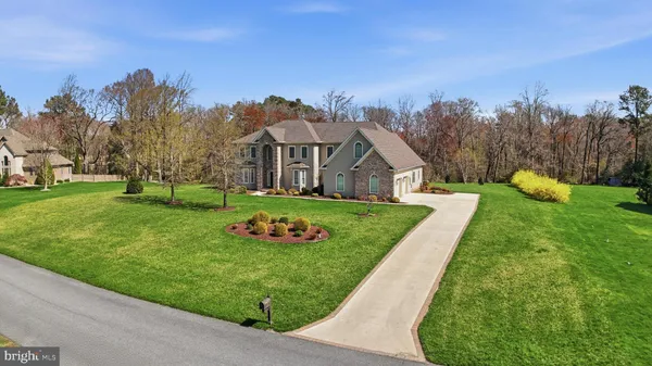 $1,299,000 | 18 Lakecrest Drive, Milford, DE 19963