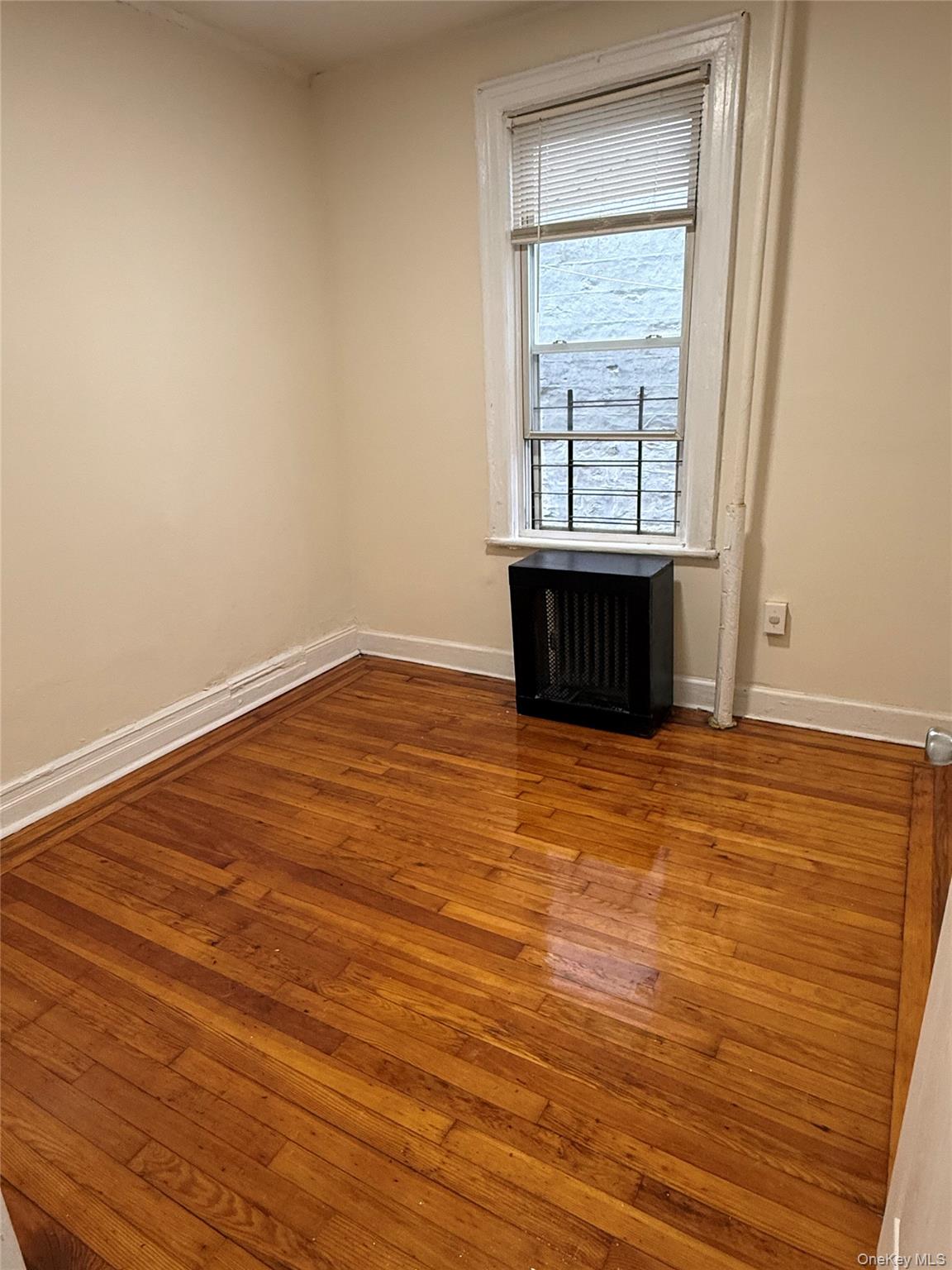 1228 Rosedale Avenue Bronx, NY 10472 - Photo 7 of 10 Gallery Image 7