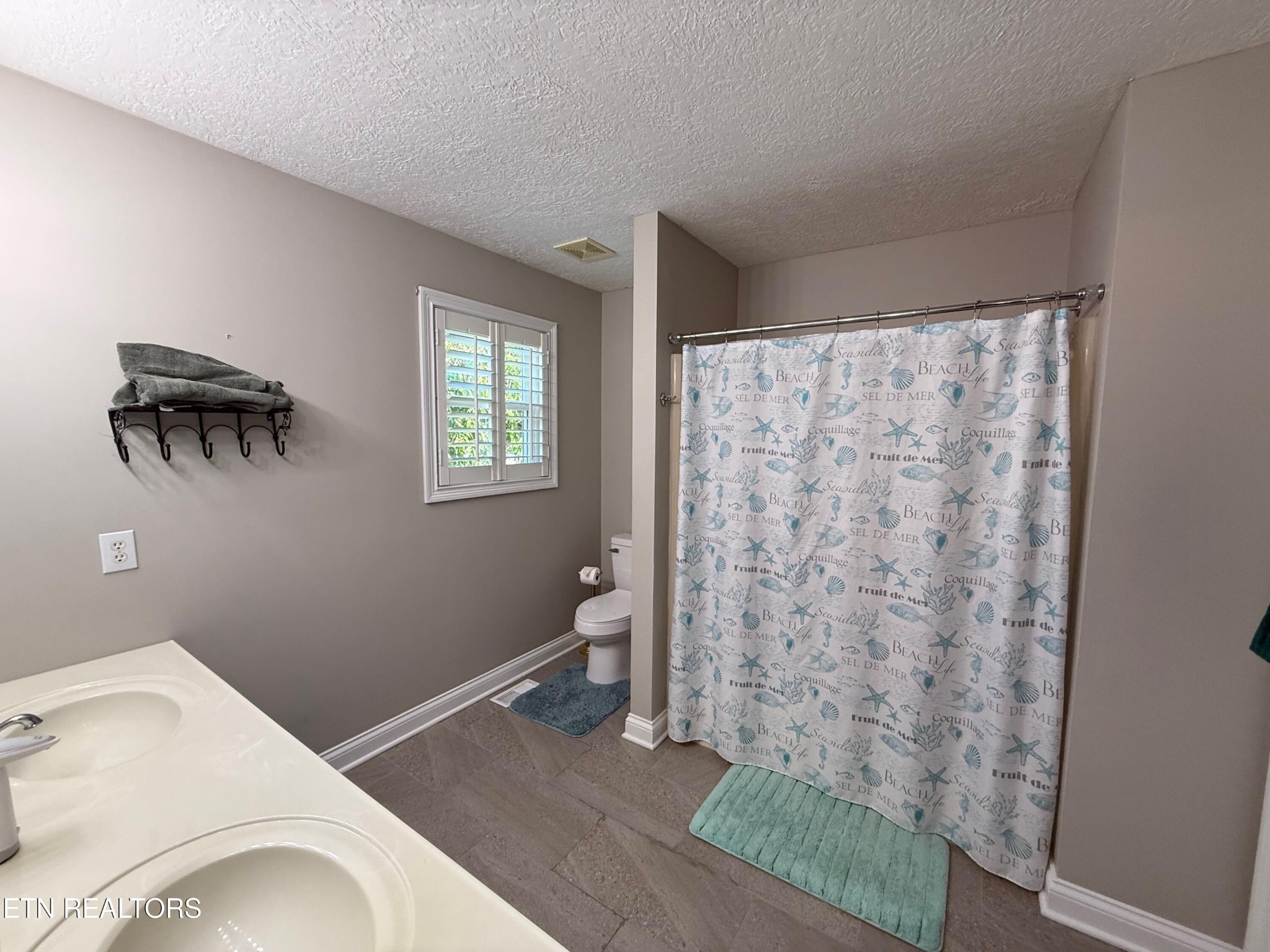 7243 Autumn View Lane Powell, TN 37849 - Photo 17 of 30 Gallery Image 17