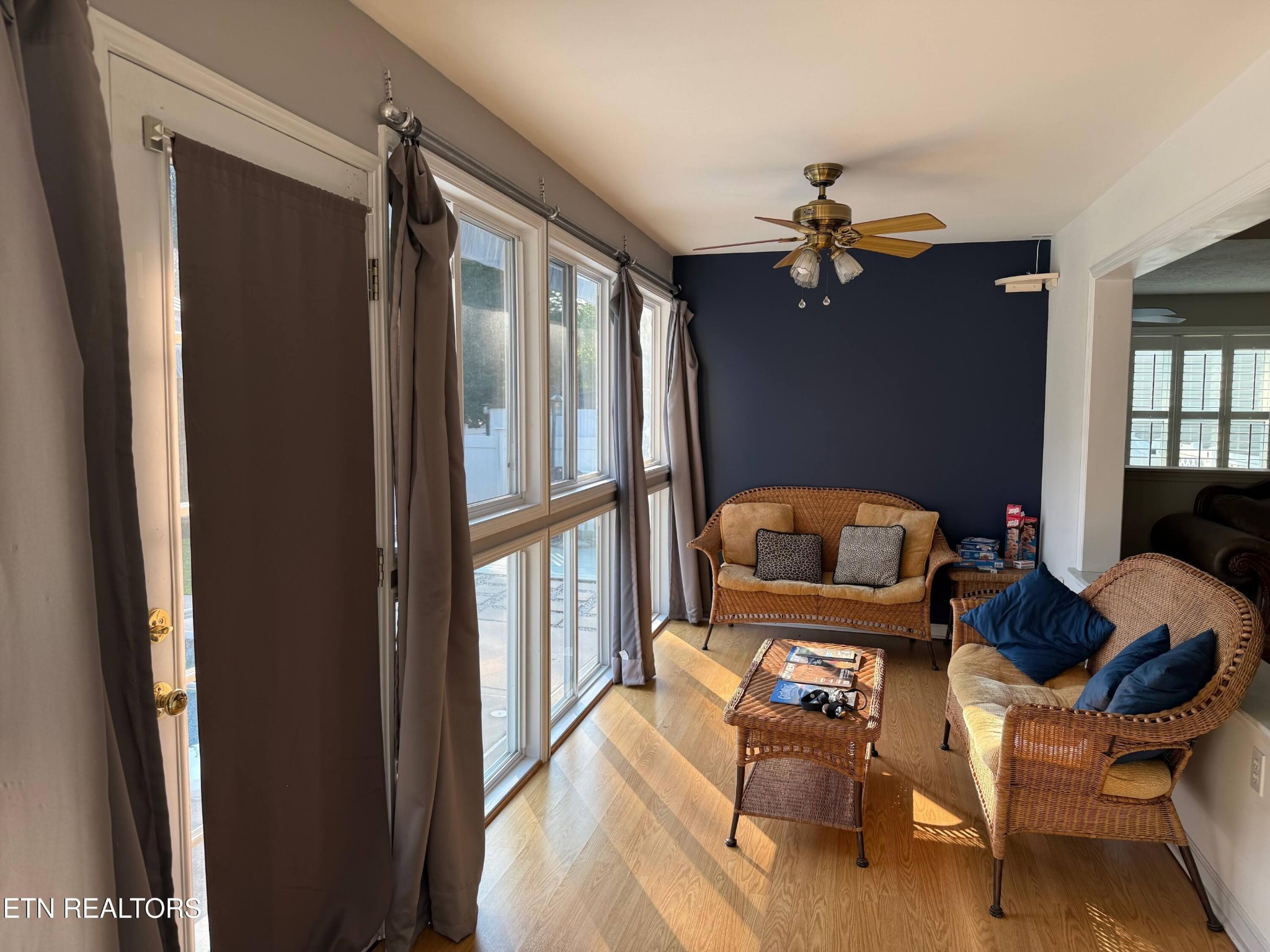 7243 Autumn View Lane Powell, TN 37849 - Photo 6 of 30 Gallery Image 6