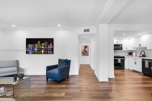 $5,000 | 5930 Southwest 47th Street, Miami, FL 33155