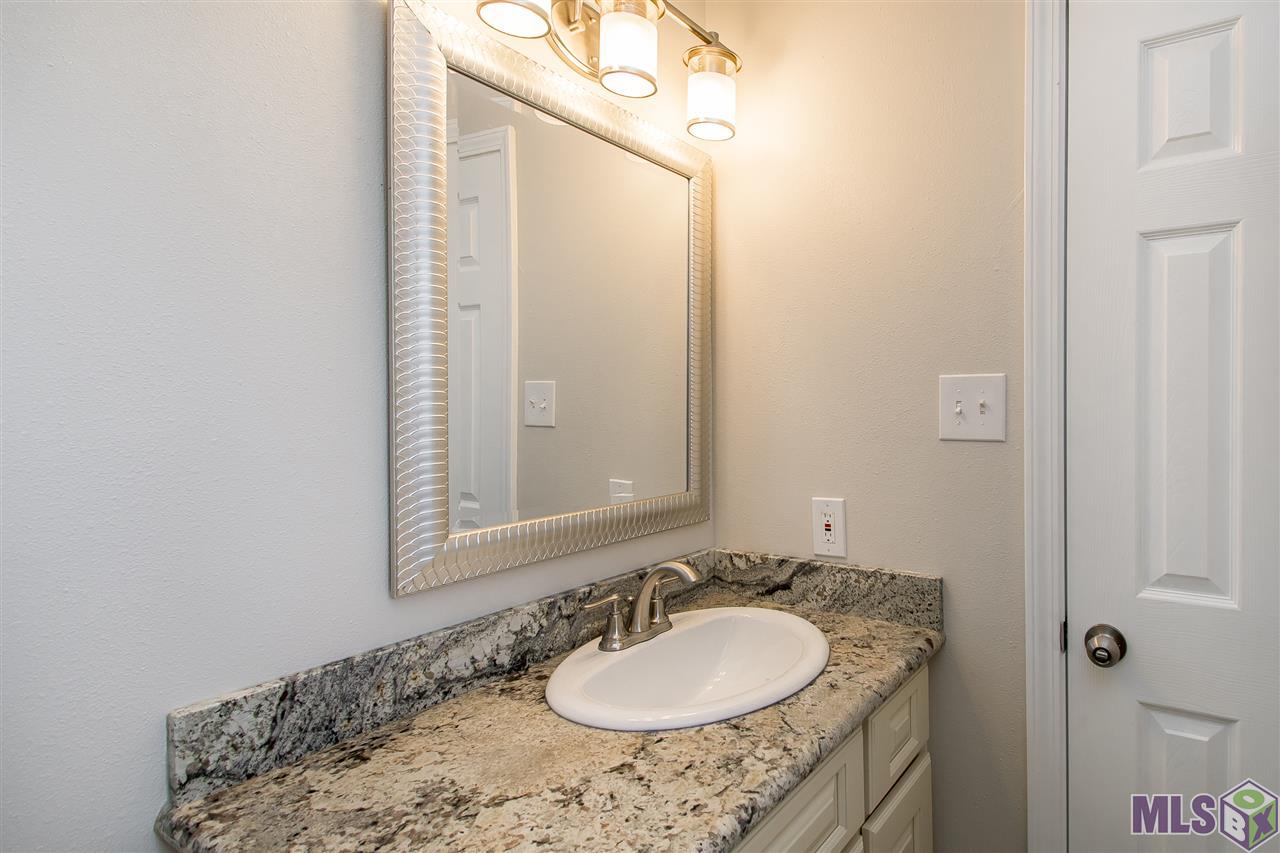 16819 Bonham Avenue Baton Rouge, LA 70816 - Photo 16 of 28 Gallery Image 16