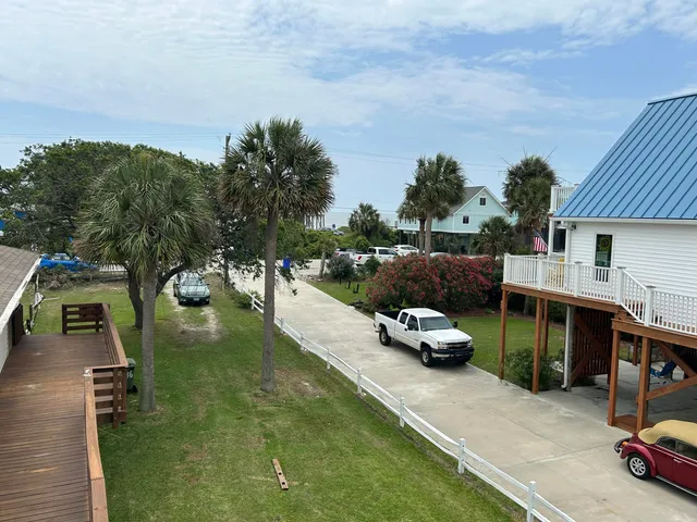 $965,000 | 1736 East Ashley Avenue, Folly Beach, SC 29439