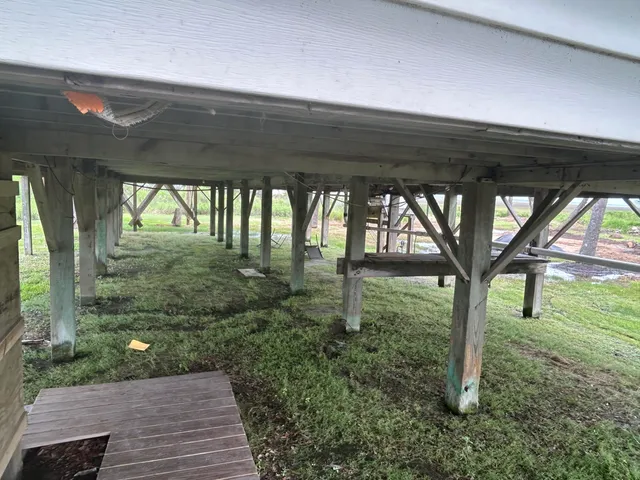 $965,000 | 1736 East Ashley Avenue, Folly Beach, SC 29439