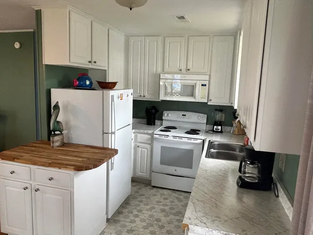 $965,000 | 1736 East Ashley Avenue, Folly Beach, SC 29439