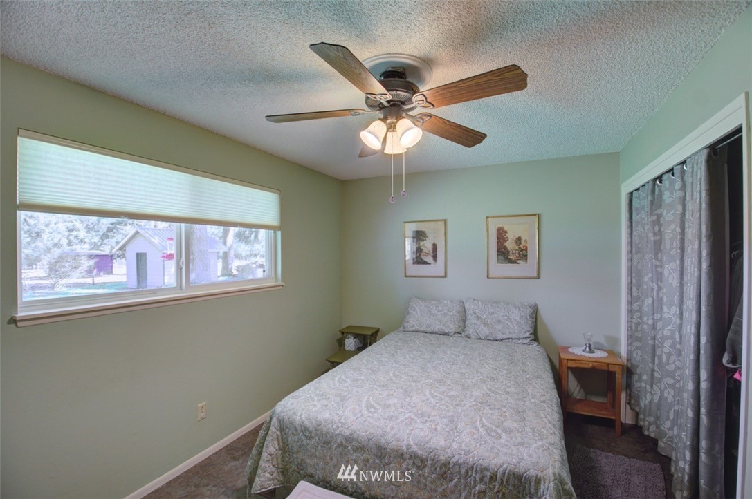 10320 173rd Avenue Southwest Rochester, WA 98579 - Photo 13 of 26