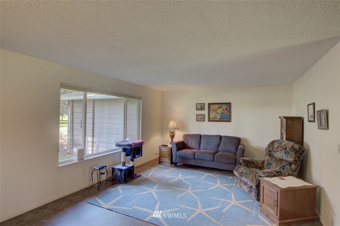 10320 173rd Avenue Southwest Rochester, WA 98579 - Photo 3 of 26