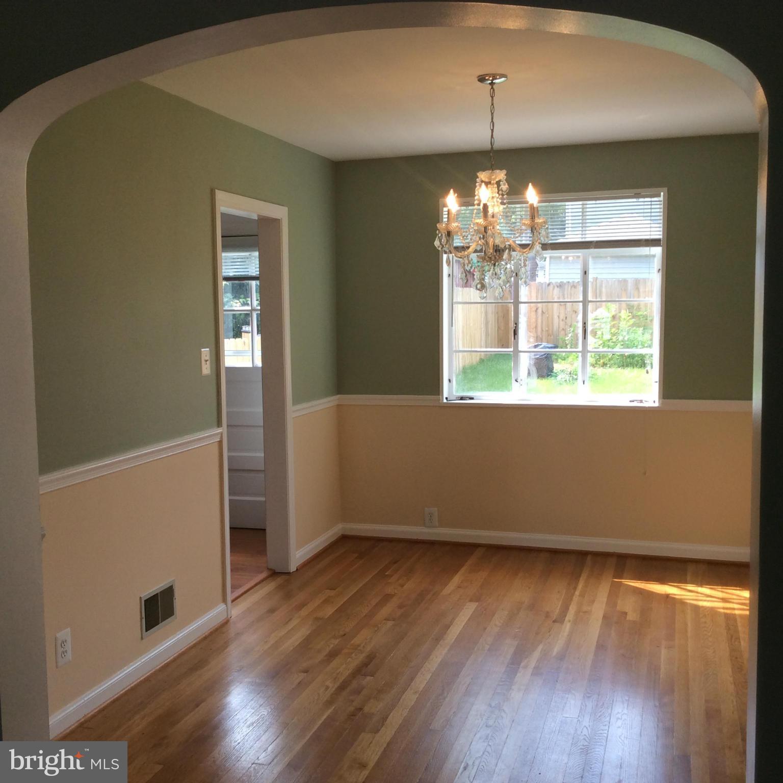 11962 Andrew Street Silver Spring, MD 20902 - Photo 5 of 13 Dining Room