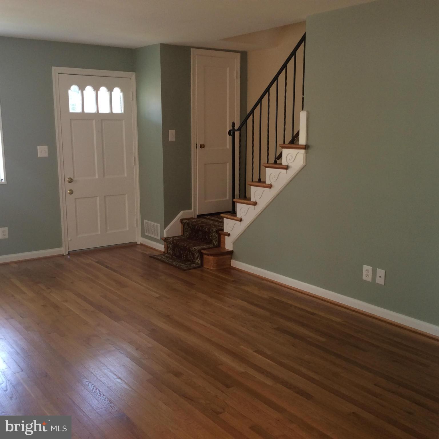 11962 Andrew Street Silver Spring, MD 20902 - Photo 8 of 13 Living Room