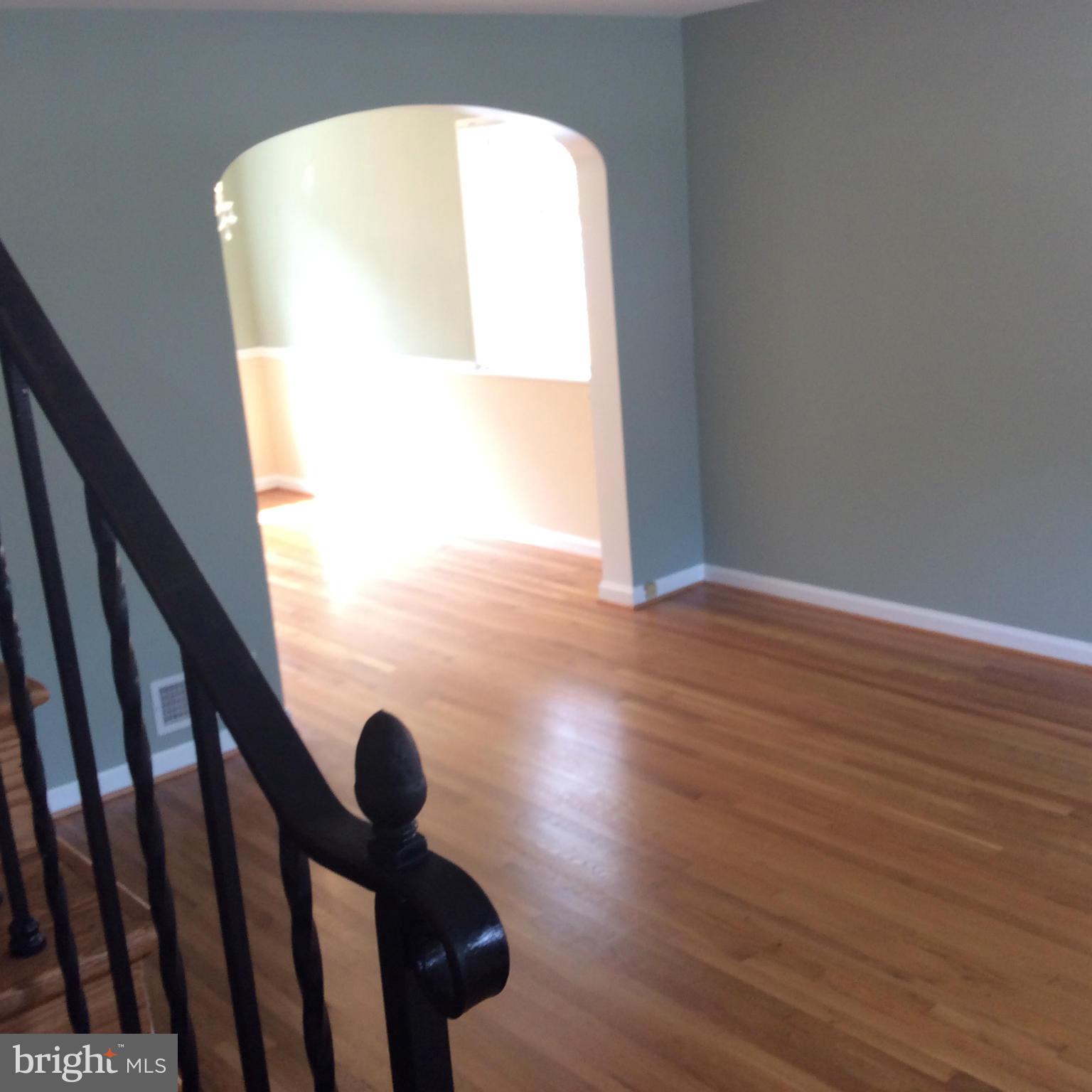 11962 Andrew Street Silver Spring, MD 20902 - Photo 9 of 13 Interior (General)