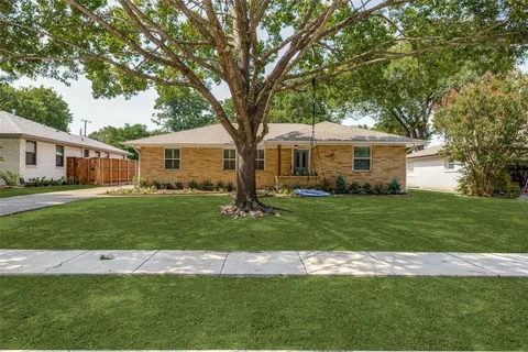 $695,000 | 6453 Dunstan Lane, Dallas, TX 75214