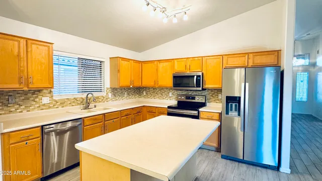 $2,100 | 10752 West Granada Road, Avondale, AZ 85392